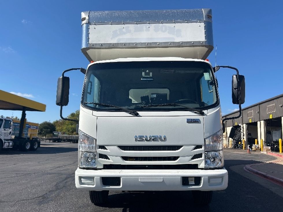 Medium Duty Box Truck-Light and Medium Duty Trucks-Isuzu-2020-NRR-San Antonio-TX-100,928\n\t\tmiles-$ 46,000 - Image 2