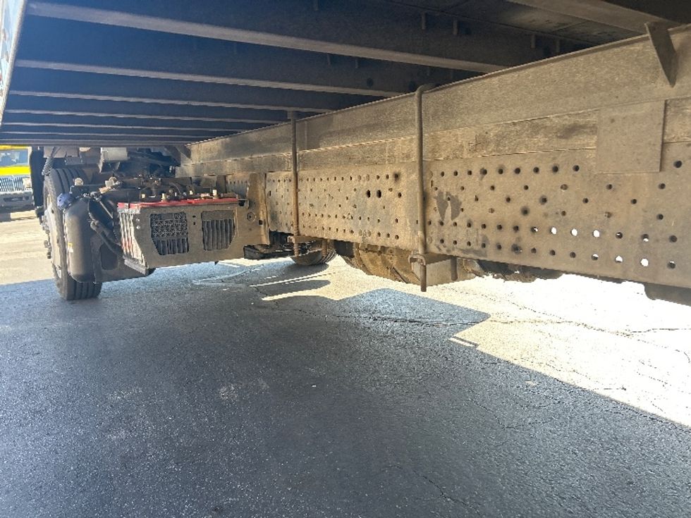 Medium Duty Box Truck-Light and Medium Duty Trucks-Isuzu-2020-NRR-San Antonio-TX-100,928\n\t\tmiles-$ 46,000 - Image 5