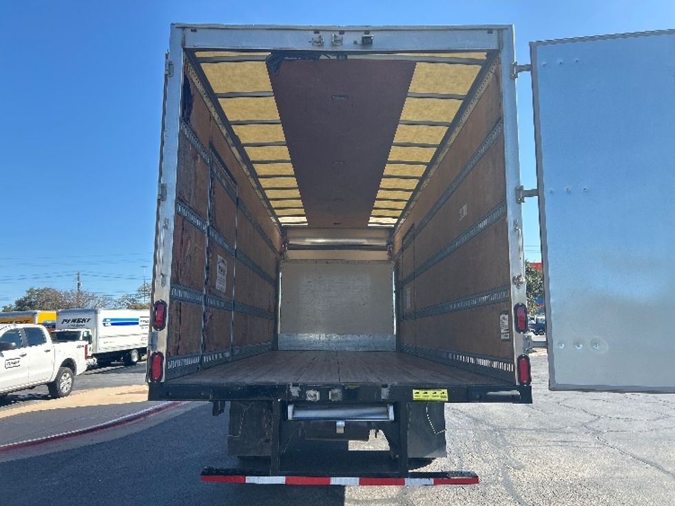 Medium Duty Box Truck-Light and Medium Duty Trucks-Isuzu-2020-NRR-San Antonio-TX-100,928\n\t\tmiles-$ 46,000 - Image 9