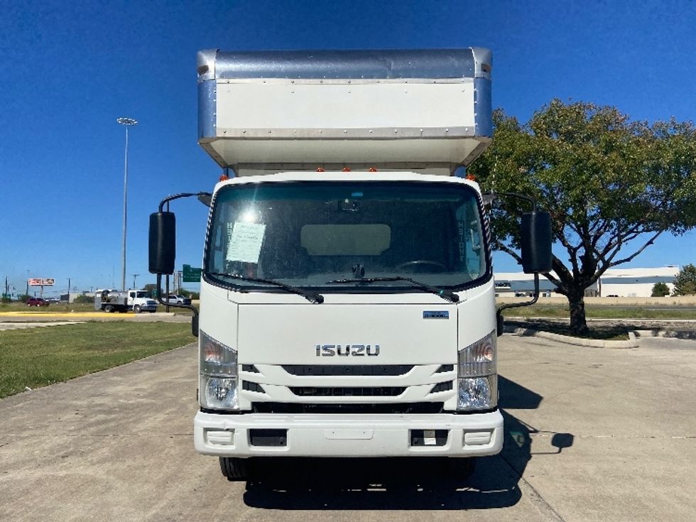 Medium Duty Box Truck-Light and Medium Duty Trucks-Isuzu-2020-NRR-San Antonio-TX-86,450\n\t\tmiles-$ 47,500 - Image 2