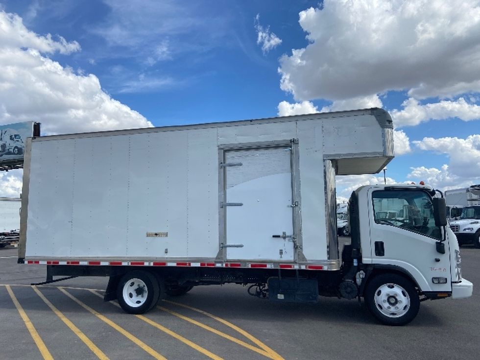 Medium Duty Box Truck-Light and Medium Duty Trucks-Isuzu-2020-NRR-San Antonio-TX-98,100\n\t\tmiles-$ 46,250 - Image 14