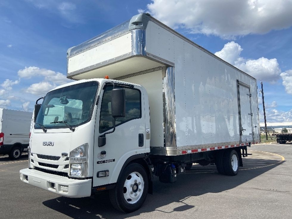 Medium Duty Box Truck-Light and Medium Duty Trucks-Isuzu-2020-NRR-San Antonio-TX-98,100\n\t\tmiles-$ 46,250 - Image 3