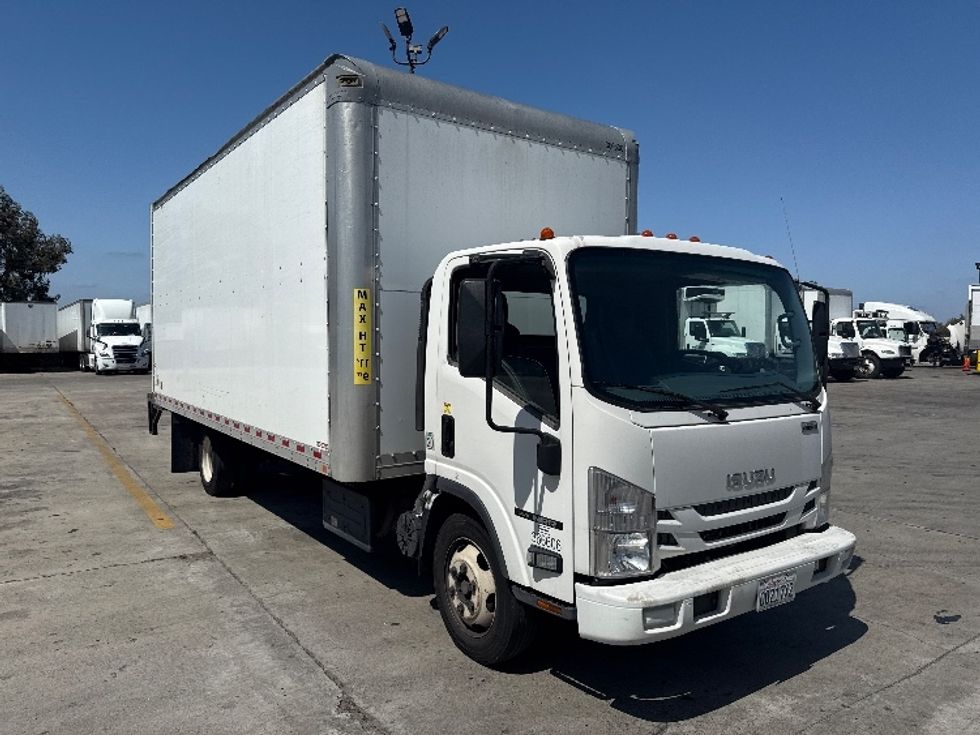 Medium Duty Box Truck-Light and Medium Duty Trucks-Isuzu-2020-NRR-San Marcos-CA-150,159\n\t\tmiles-$ 41,750 - Image 1