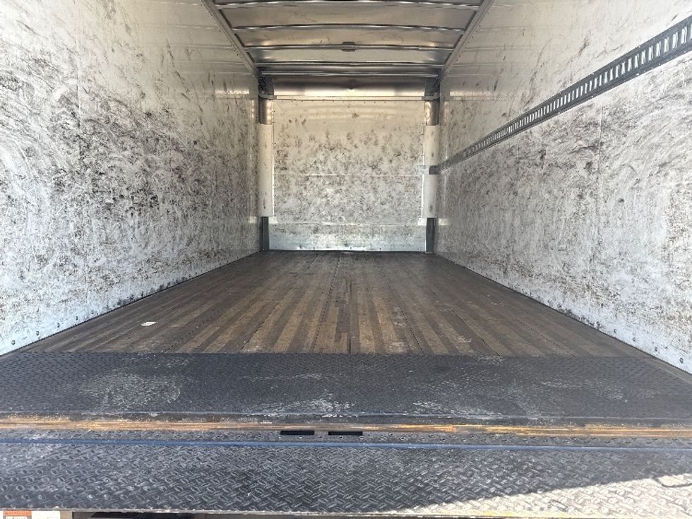 Medium Duty Box Truck-Light and Medium Duty Trucks-Isuzu-2020-NRR-San Marcos-CA-150,159\n\t\tmiles-$ 41,750 - Image 10