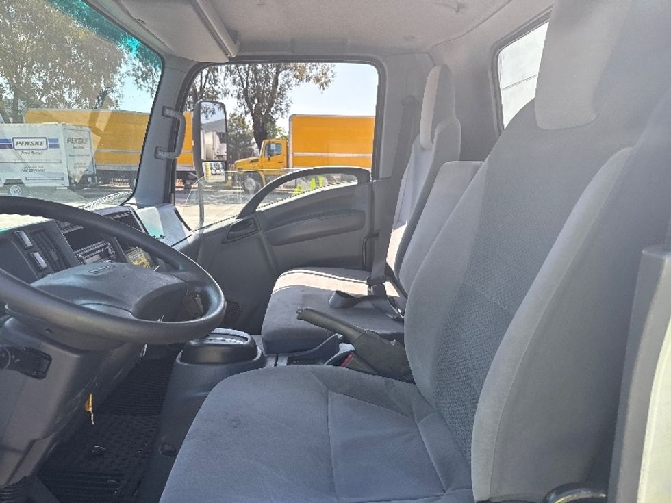 Medium Duty Box Truck-Light and Medium Duty Trucks-Isuzu-2020-NRR-San Marcos-CA-150,159\n\t\tmiles-$ 41,750 - Image 14