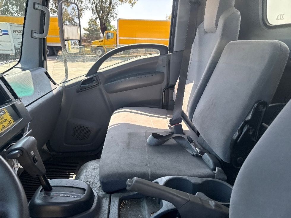 Medium Duty Box Truck-Light and Medium Duty Trucks-Isuzu-2020-NRR-San Marcos-CA-150,159\n\t\tmiles-$ 41,750 - Image 19