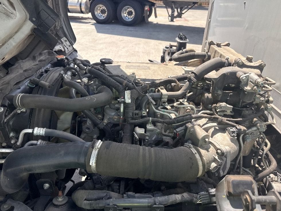 Medium Duty Box Truck-Light and Medium Duty Trucks-Isuzu-2020-NRR-San Marcos-CA-150,159\n\t\tmiles-$ 41,750 - Image 24