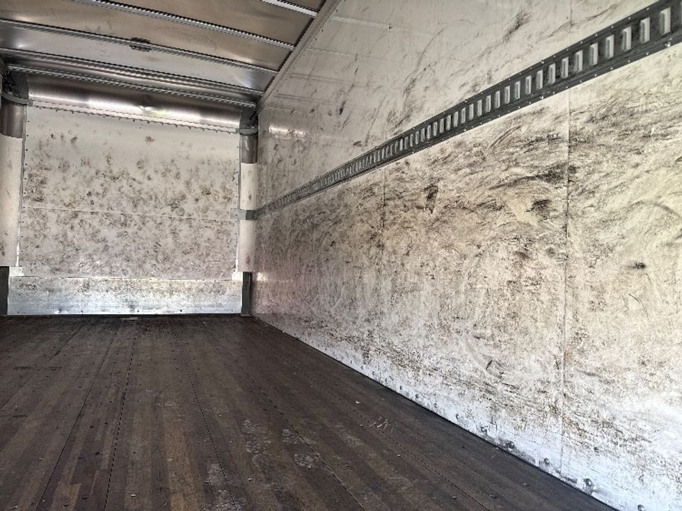 Medium Duty Box Truck-Light and Medium Duty Trucks-Isuzu-2020-NRR-San Marcos-CA-150,159\n\t\tmiles-$ 41,750 - Image 26