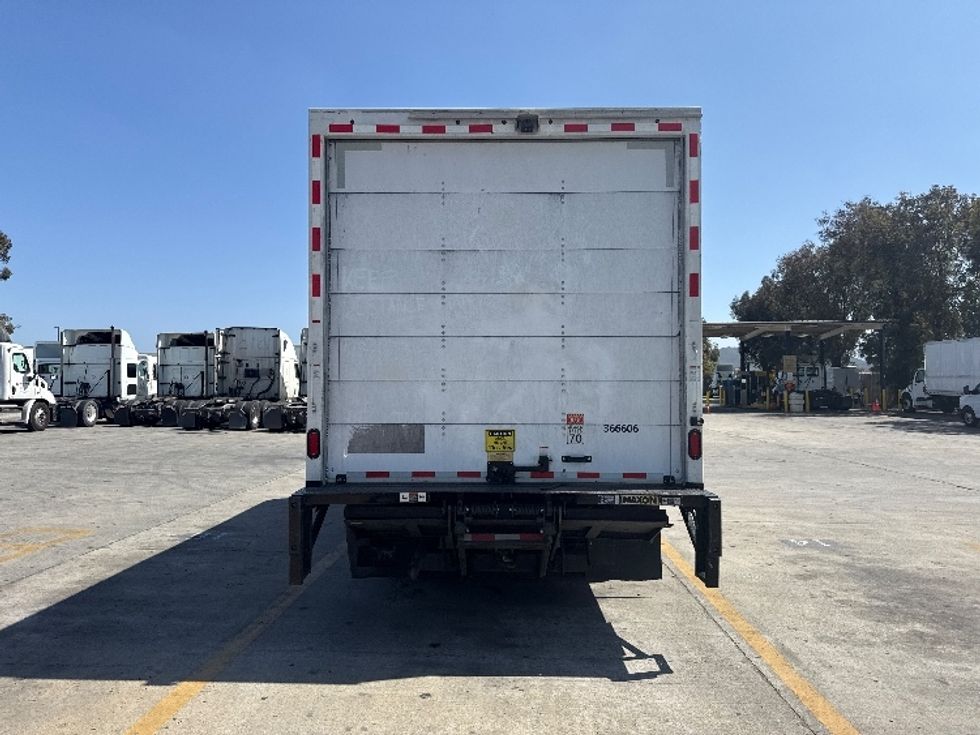 Medium Duty Box Truck-Light and Medium Duty Trucks-Isuzu-2020-NRR-San Marcos-CA-150,159\n\t\tmiles-$ 41,750 - Image 7