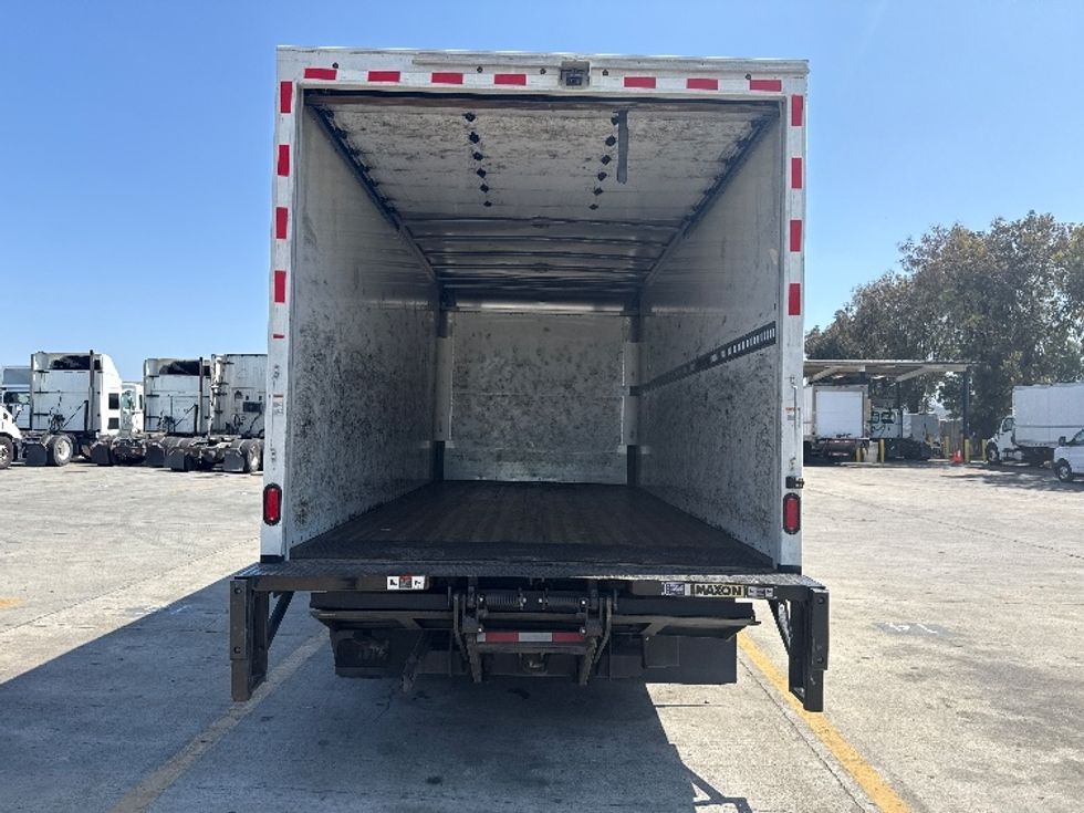 Medium Duty Box Truck-Light and Medium Duty Trucks-Isuzu-2020-NRR-San Marcos-CA-150,159\n\t\tmiles-$ 41,750 - Image 8