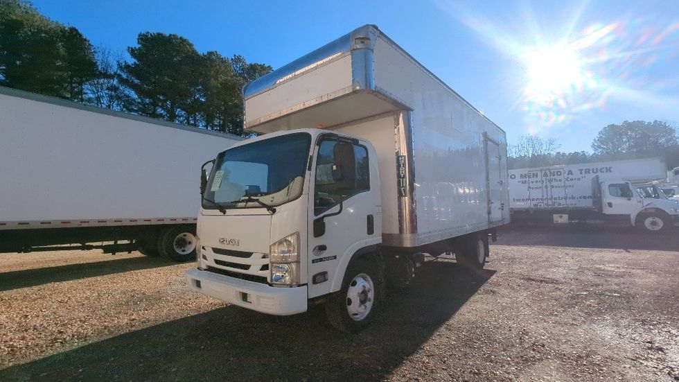 Medium Duty Box Truck-Light and Medium Duty Trucks-Isuzu-2020-NRR-Suwanee-GA-106,511\n\t\tmiles-$ 45,250 - Image 3