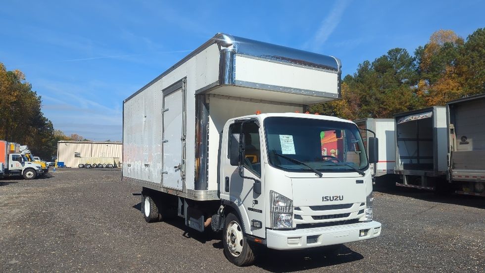Medium Duty Box Truck-Light and Medium Duty Trucks-Isuzu-2020-NRR-Suwanee-GA-119,845\n\t\tmiles-$ 44,000 - Image 1