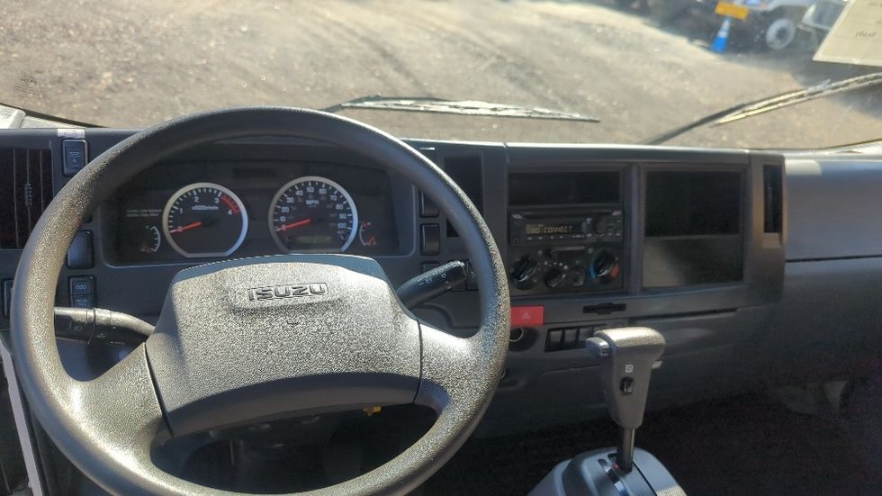 Medium Duty Box Truck-Light and Medium Duty Trucks-Isuzu-2020-NRR-Suwanee-GA-119,845\n\t\tmiles-$ 44,000 - Image 17