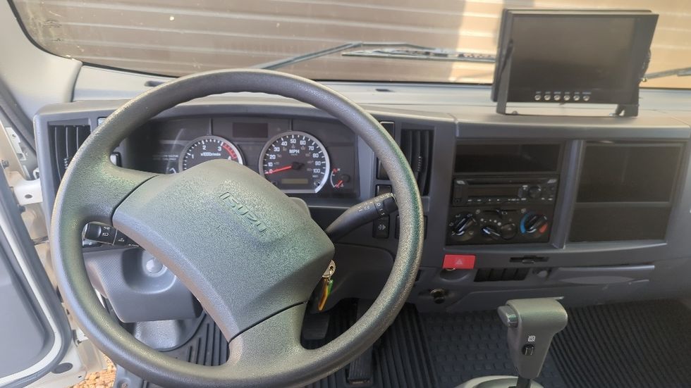 Medium Duty Box Truck-Light and Medium Duty Trucks-Isuzu-2020-NRR-Suwanee-GA-84,012\n\t\tmiles-$ 50,750 - Image 17