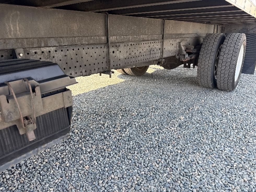 Medium Duty Box Truck-Light and Medium Duty Trucks-Isuzu-2020-NRR-West Sacramento-CA-116,623\n\t\tmiles-$ 44,250 - Image 5