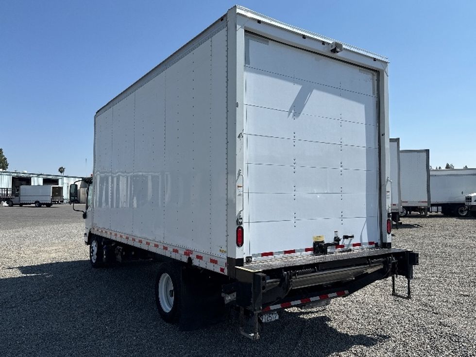 Medium Duty Box Truck-Light and Medium Duty Trucks-Isuzu-2020-NRR-West Sacramento-CA-116,623\n\t\tmiles-$ 44,250 - Image 6