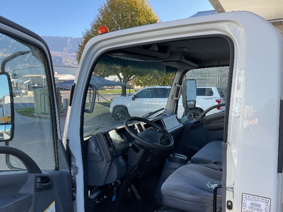 Medium Duty Box Truck-Light and Medium Duty Trucks-Isuzu-2020-NRR-West Valley City-UT-77,452\n\t\tmiles-$ 48,250 - Image 16