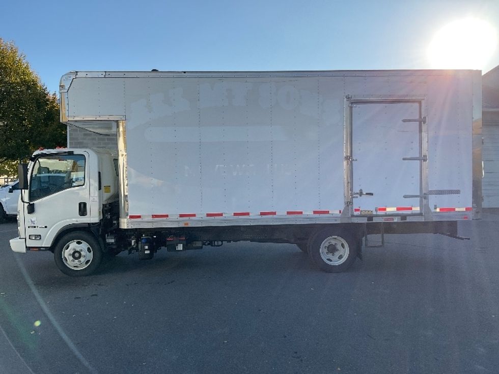 Medium Duty Box Truck-Light and Medium Duty Trucks-Isuzu-2020-NRR-West Valley City-UT-77,452\n\t\tmiles-$ 48,250 - Image 4