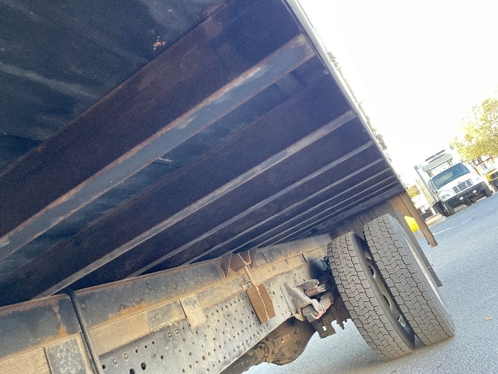 Medium Duty Box Truck-Light and Medium Duty Trucks-Isuzu-2020-NRR-West Valley City-UT-77,452\n\t\tmiles-$ 48,250 - Image 5