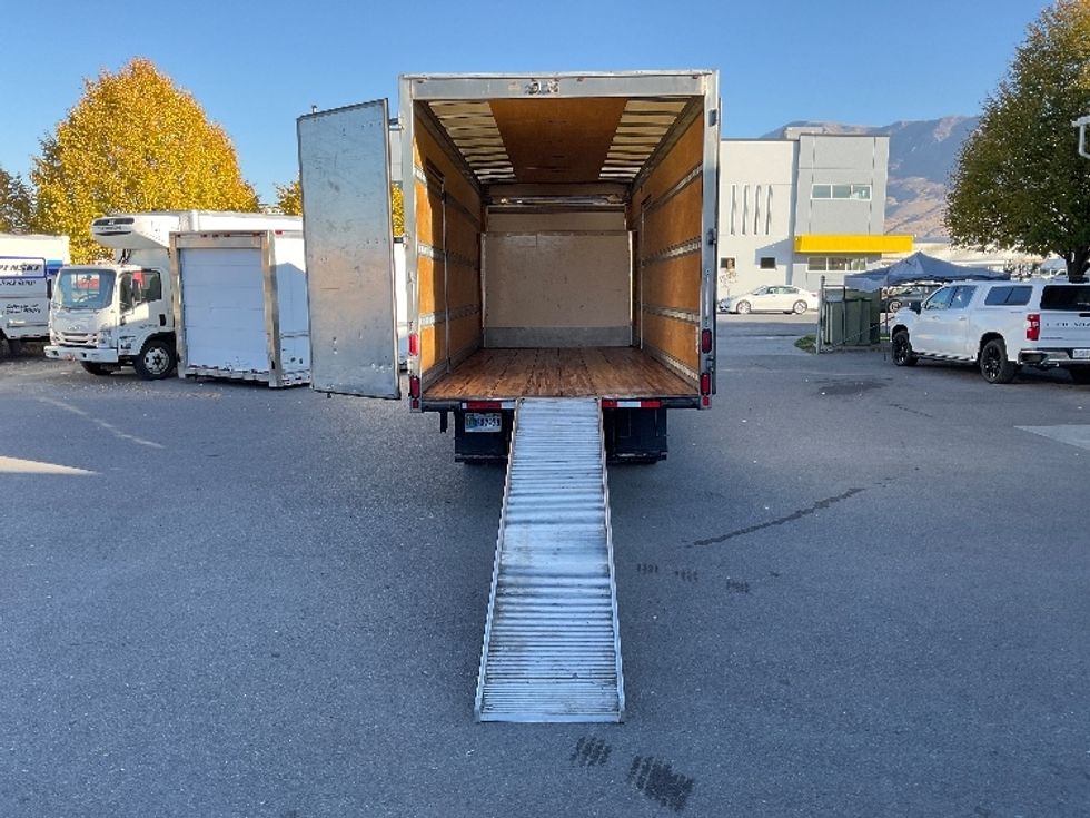 Medium Duty Box Truck-Light and Medium Duty Trucks-Isuzu-2020-NRR-West Valley City-UT-77,452\n\t\tmiles-$ 48,250 - Image 9
