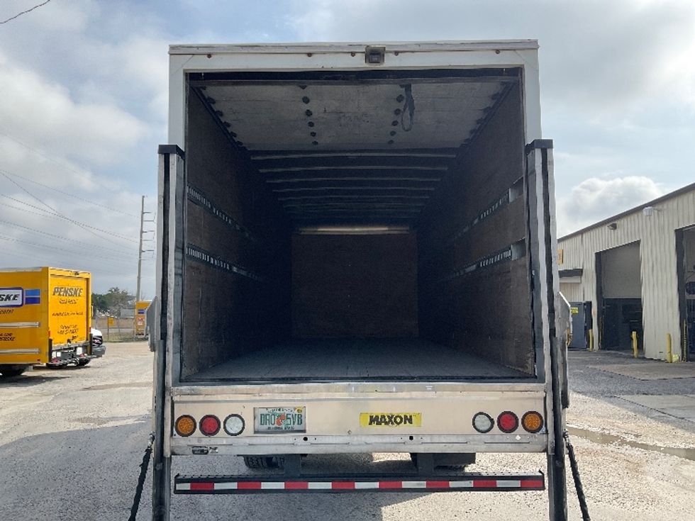 Medium Duty Box Truck-Light and Medium Duty Trucks-Isuzu-2021-FTR-Panama City-FL-159,491\n\t\tmiles-$ 59,250 - Image 8