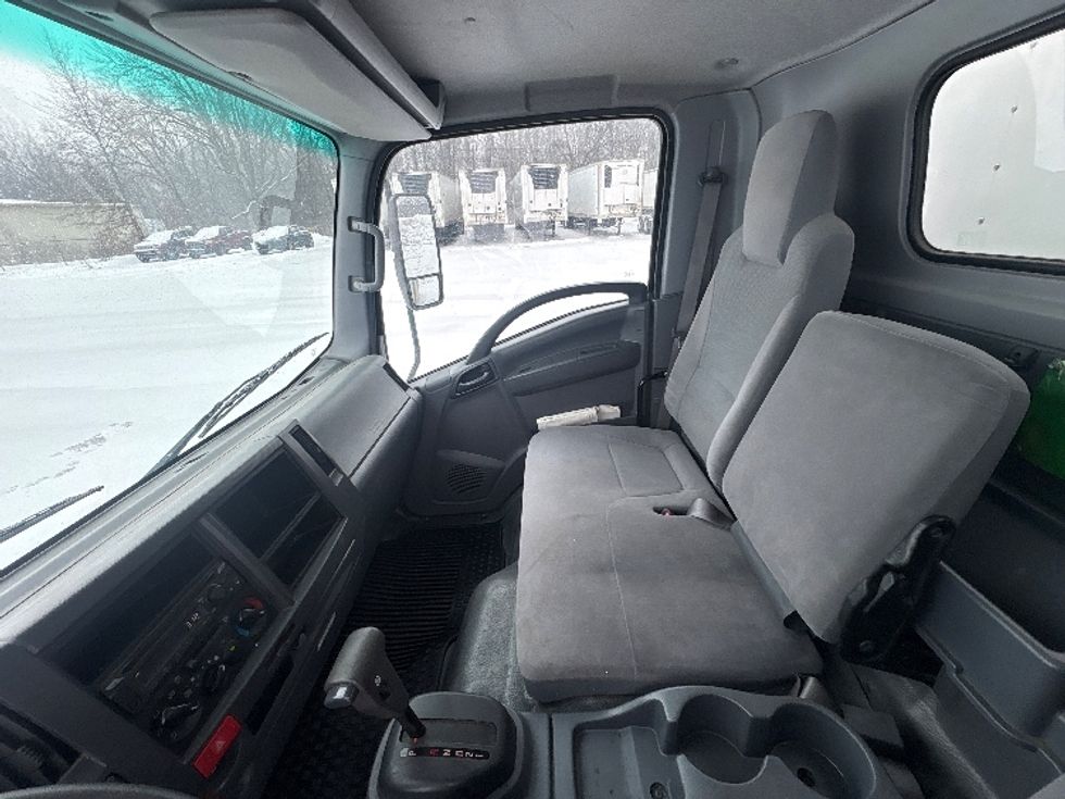 Medium Duty Box Truck-Light and Medium Duty Trucks-Isuzu-2021-NQR-Brook Park-OH-139,871\n\t\tmiles-$ 39,500 - Image 18