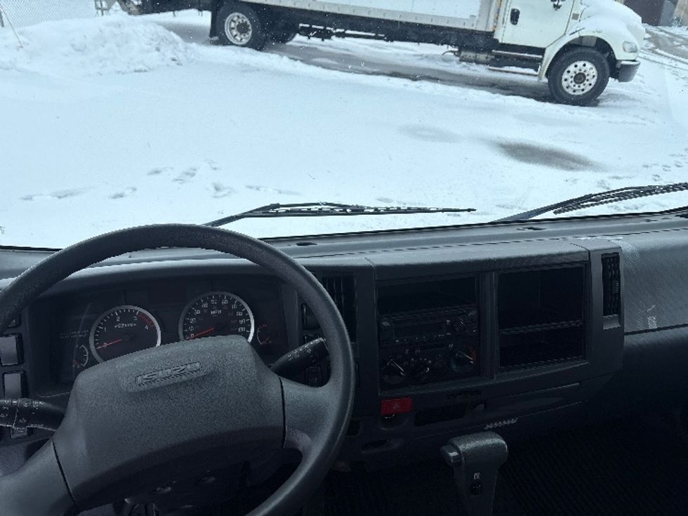 Medium Duty Box Truck-Light and Medium Duty Trucks-Isuzu-2021-NQR-Brook Park-OH-57,721\n\t\tmiles-$ 51,250 - Image 17