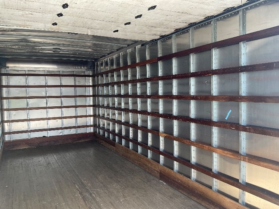 Medium Duty Box Truck-Light and Medium Duty Trucks-Isuzu-2021-NQR-La Mirada-CA-126,605\n\t\tmiles-$ 45,500 - Image 12