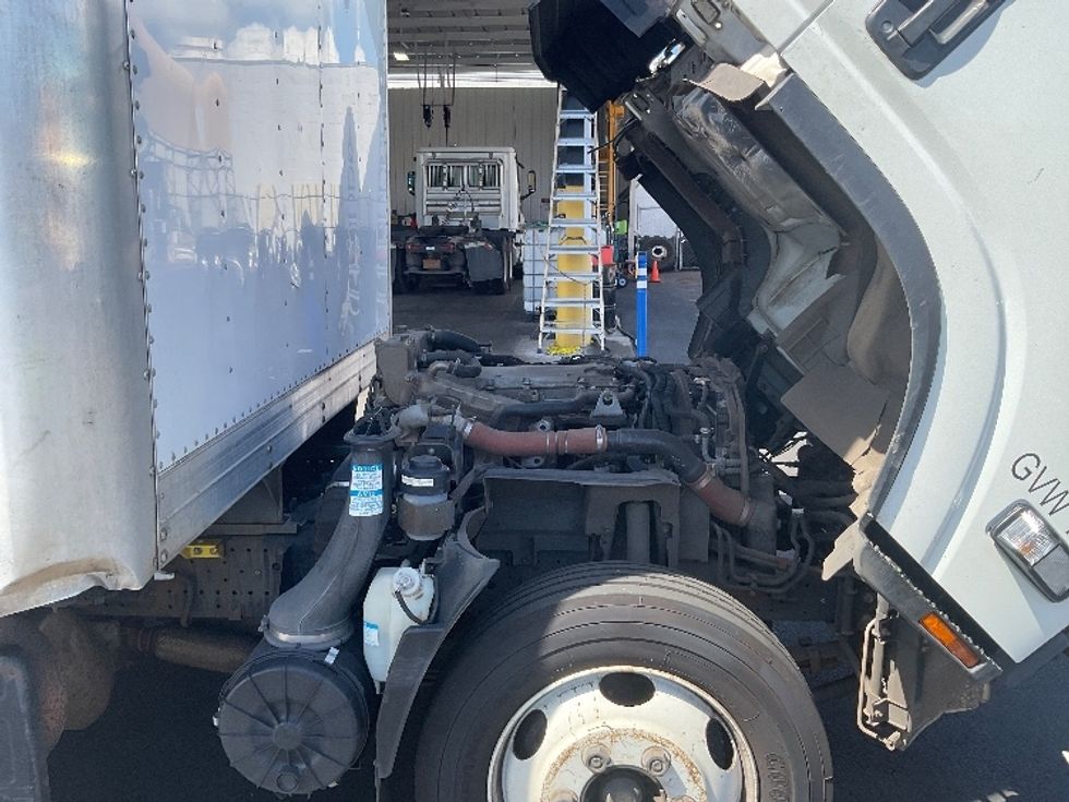 Medium Duty Box Truck-Light and Medium Duty Trucks-Isuzu-2021-NQR-La Mirada-CA-126,605\n\t\tmiles-$ 45,500 - Image 23