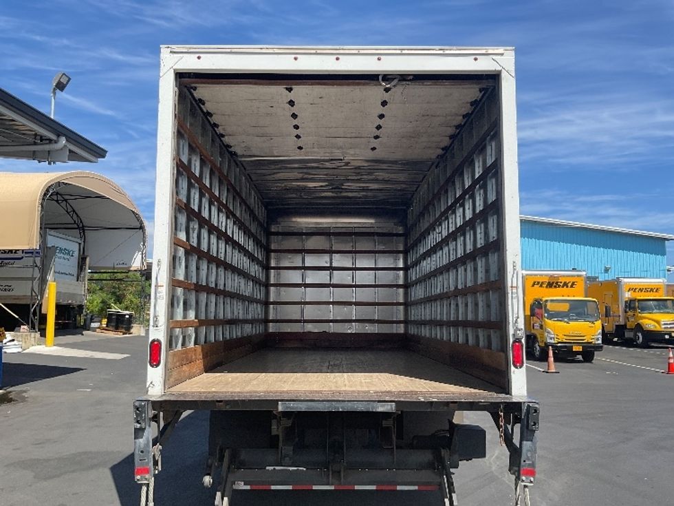 Medium Duty Box Truck-Light and Medium Duty Trucks-Isuzu-2021-NQR-La Mirada-CA-126,605\n\t\tmiles-$ 45,500 - Image 8