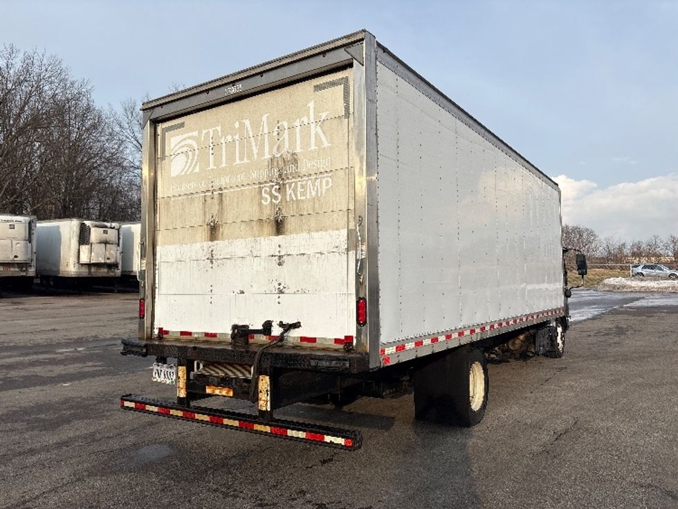 Medium Duty Box Truck-Light and Medium Duty Trucks-Isuzu-2021-NQR-Middlefield-OH-129,527\n\t\tmiles-$ 41,750 - Image 13