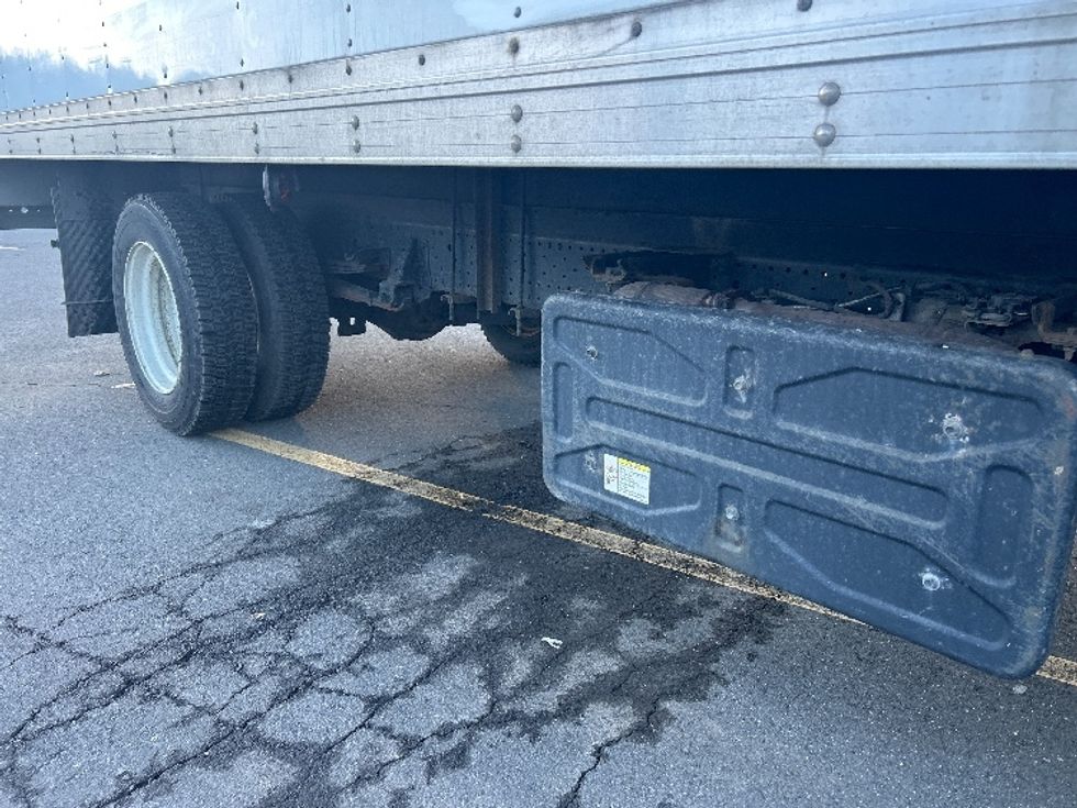 Medium Duty Box Truck-Light and Medium Duty Trucks-Isuzu-2021-NQR-Montgomery-NY-134,396\n\t\tmiles-$ 38,750 - Image 14