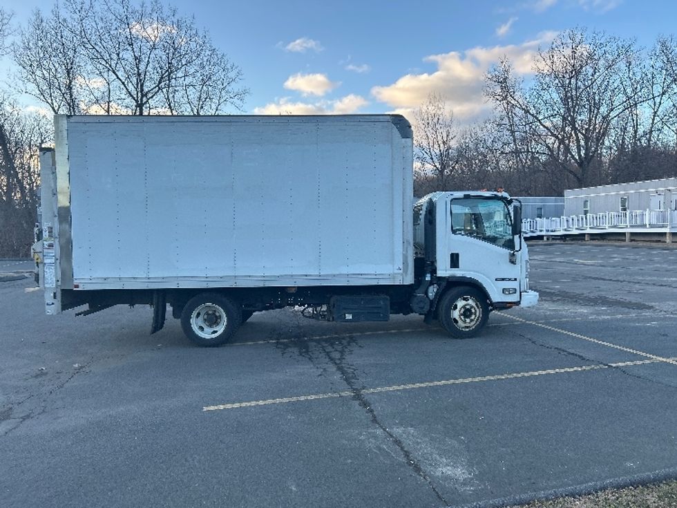 Medium Duty Box Truck-Light and Medium Duty Trucks-Isuzu-2021-NQR-Montgomery-NY-134,396\n\t\tmiles-$ 38,750 - Image 15