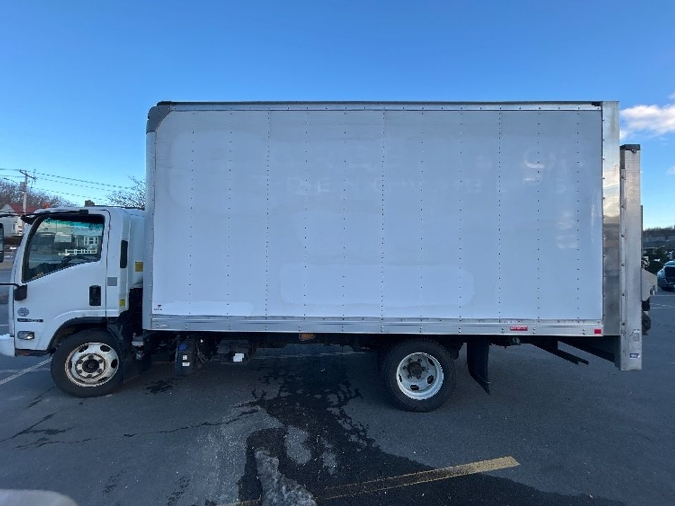 Medium Duty Box Truck-Light and Medium Duty Trucks-Isuzu-2021-NQR-Montgomery-NY-134,396\n\t\tmiles-$ 38,750 - Image 4