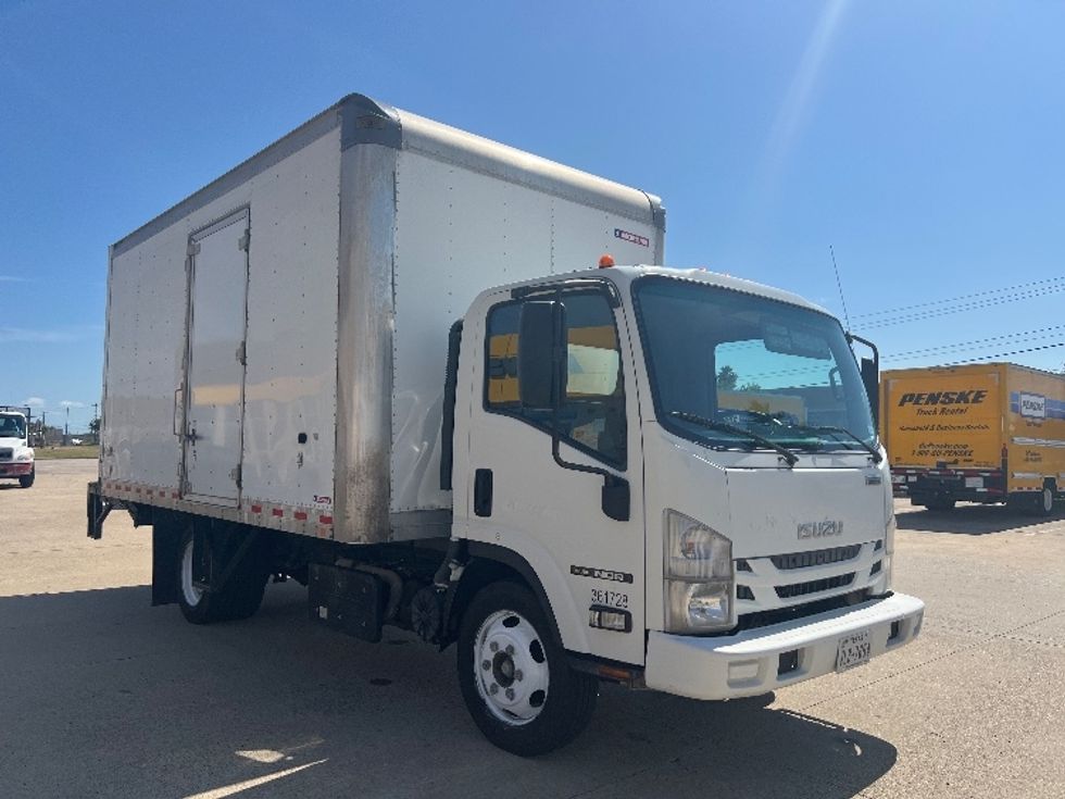 Medium Duty Box Truck-Light and Medium Duty Trucks-Isuzu-2021-NQR-San Antonio-TX-173,157\n\t\tmiles-$ 35,750 - Image 1