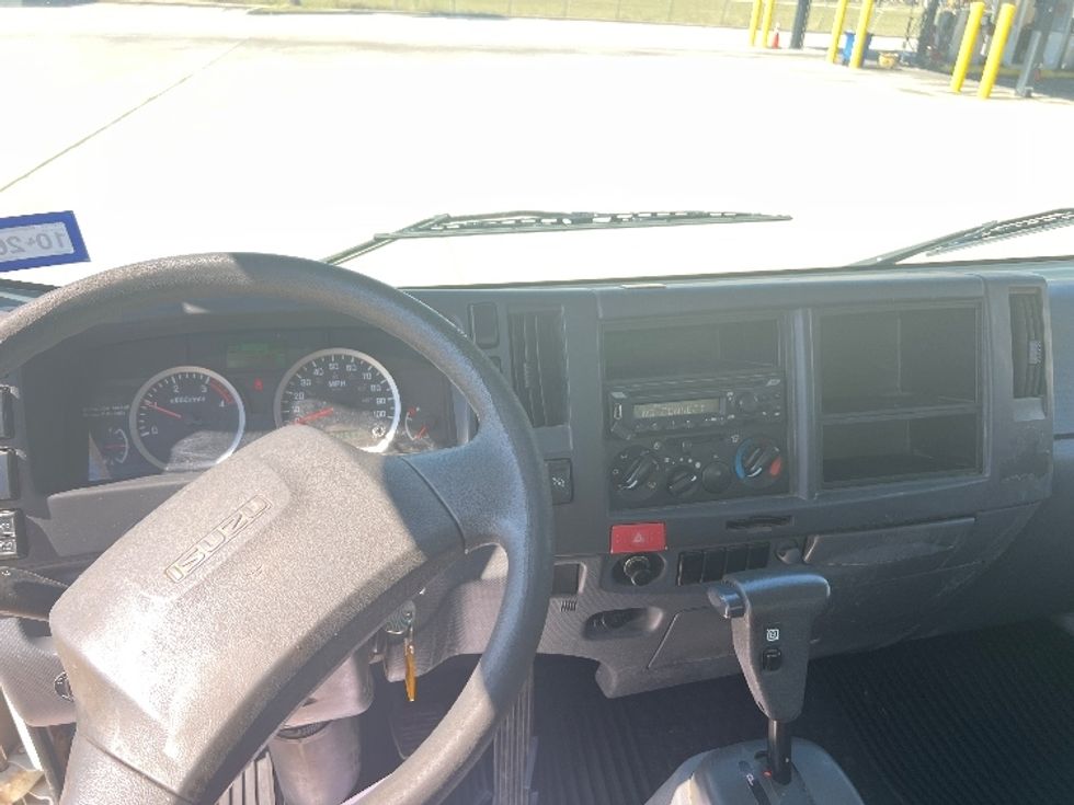 Medium Duty Box Truck-Light and Medium Duty Trucks-Isuzu-2021-NQR-San Antonio-TX-173,157\n\t\tmiles-$ 35,750 - Image 18