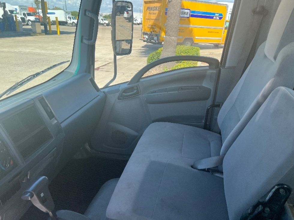 Medium Duty Box Truck-Light and Medium Duty Trucks-Isuzu-2021-NQR-San Antonio-TX-173,157\n\t\tmiles-$ 35,750 - Image 19
