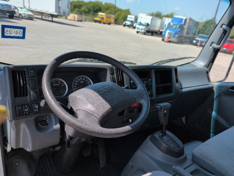 Medium Duty Box Truck-Light and Medium Duty Trucks-Isuzu-2021-NQR-San Antonio-TX-65,703\n\t\tmiles-$ 53,500 - Image 17