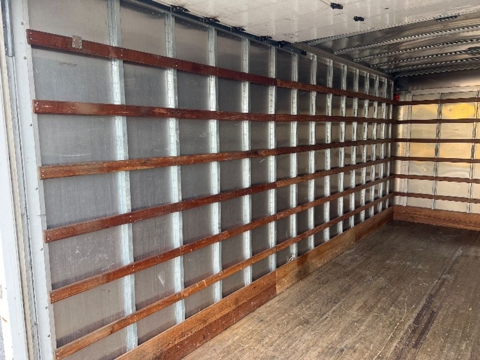 Medium Duty Box Truck-Light and Medium Duty Trucks-Isuzu-2021-NQR-Torrance-CA-103,920\n\t\tmiles-$ 48,750 - Image 11