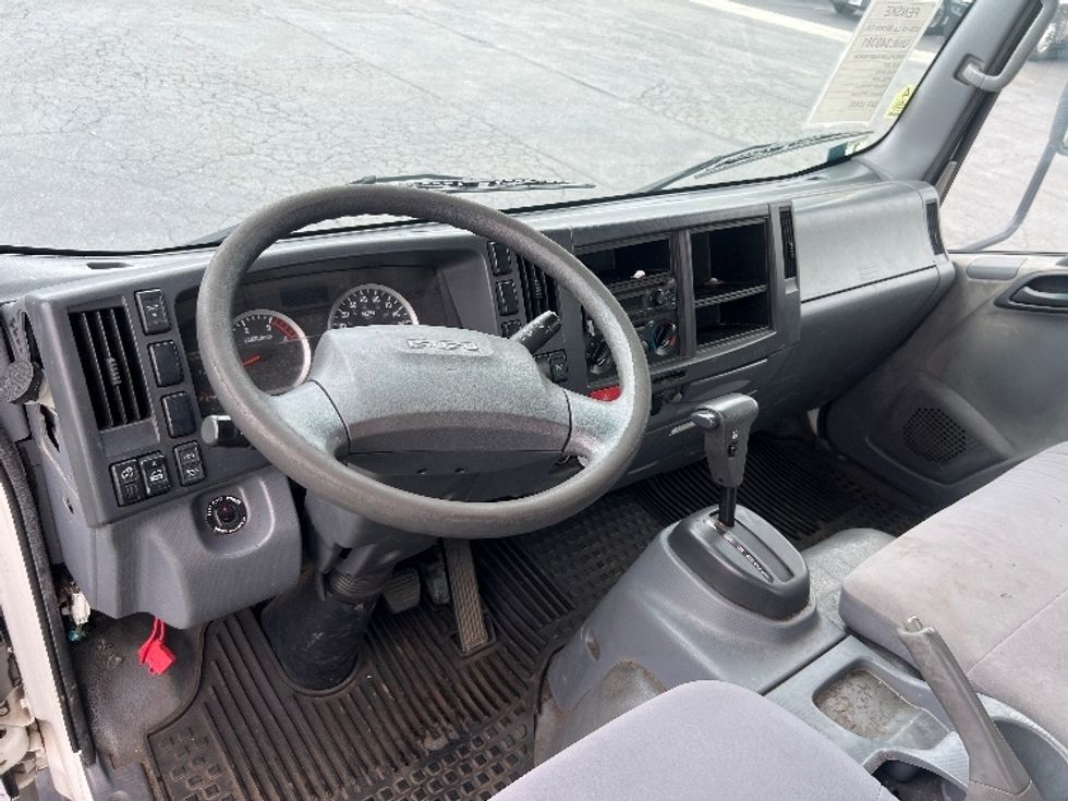 Medium Duty Box Truck-Light and Medium Duty Trucks-Isuzu-2021-NQR-Torrance-CA-103,920\n\t\tmiles-$ 48,750 - Image 18