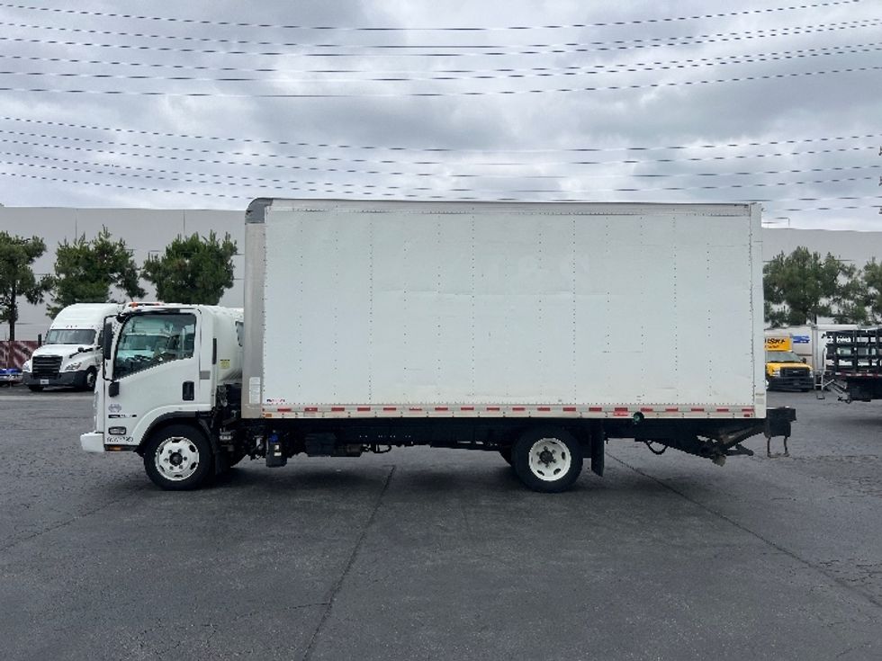Medium Duty Box Truck-Light and Medium Duty Trucks-Isuzu-2021-NQR-Torrance-CA-103,920\n\t\tmiles-$ 48,750 - Image 4