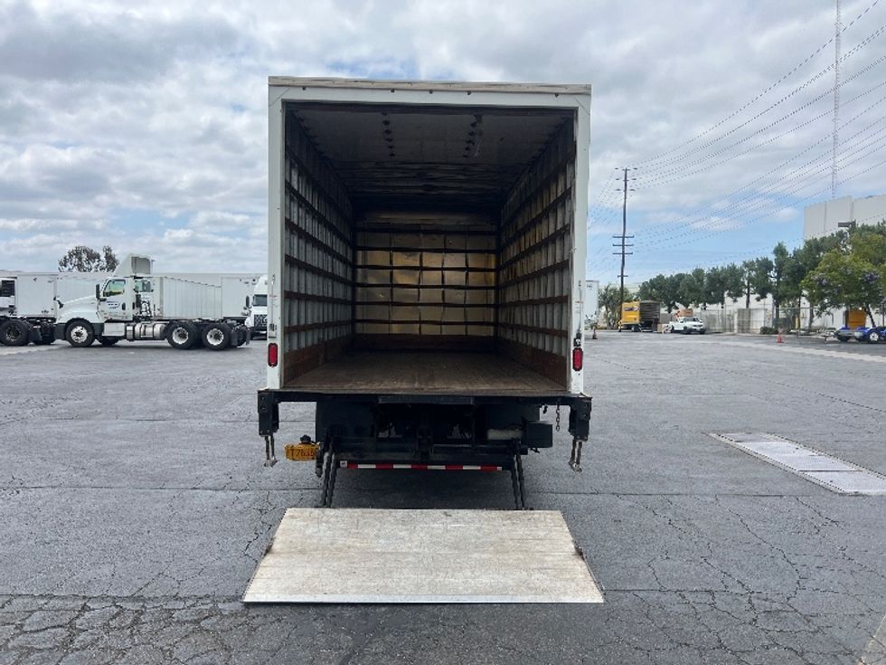 Medium Duty Box Truck-Light and Medium Duty Trucks-Isuzu-2021-NQR-Torrance-CA-103,920\n\t\tmiles-$ 48,750 - Image 9