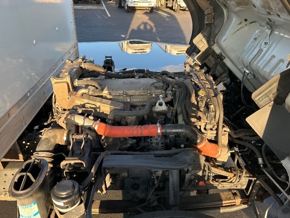 Medium Duty Box Truck-Light and Medium Duty Trucks-Isuzu-2021-NQR-Torrance-CA-127,275\n\t\tmiles-$ 45,250 - Image 23