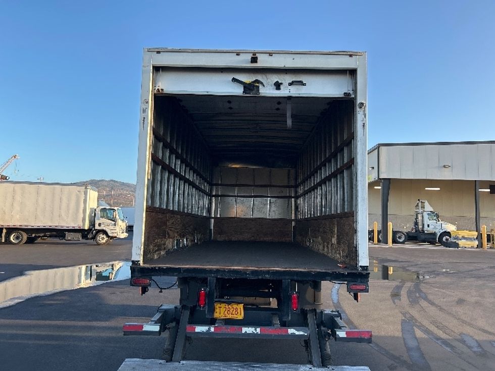 Medium Duty Box Truck-Light and Medium Duty Trucks-Isuzu-2021-NQR-Torrance-CA-127,275\n\t\tmiles-$ 45,250 - Image 8