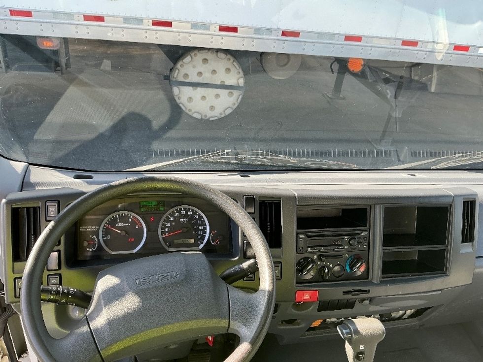 Medium Duty Box Truck-Light and Medium Duty Trucks-Isuzu-2021-NQR-Torrance-CA-93,367\n\t\tmiles-$ 49,250 - Image 18
