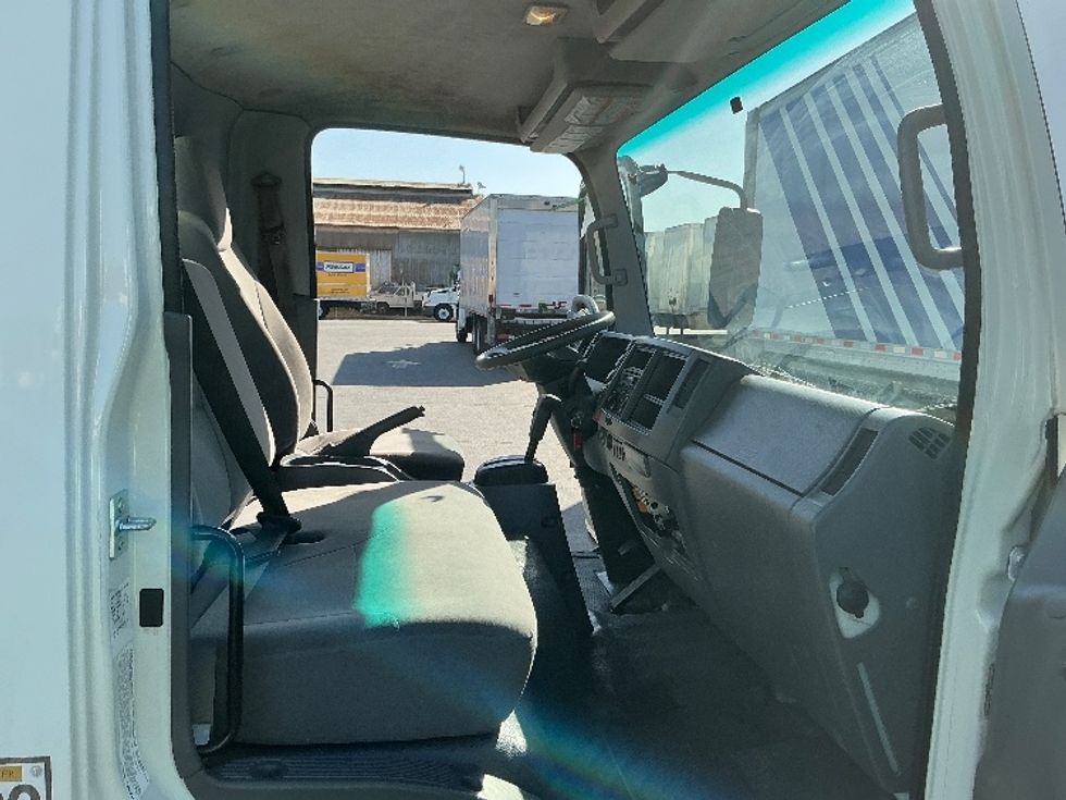 Medium Duty Box Truck-Light and Medium Duty Trucks-Isuzu-2021-NQR-Torrance-CA-93,367\n\t\tmiles-$ 49,250 - Image 22