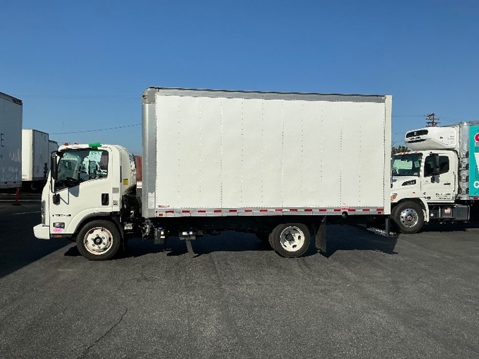 Medium Duty Box Truck-Light and Medium Duty Trucks-Isuzu-2021-NQR-Torrance-CA-93,367\n\t\tmiles-$ 49,250 - Image 4