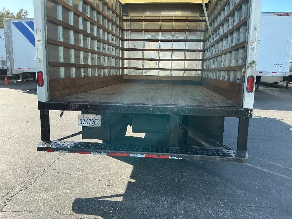 Medium Duty Box Truck-Light and Medium Duty Trucks-Isuzu-2021-NQR-Torrance-CA-93,367\n\t\tmiles-$ 49,250 - Image 9