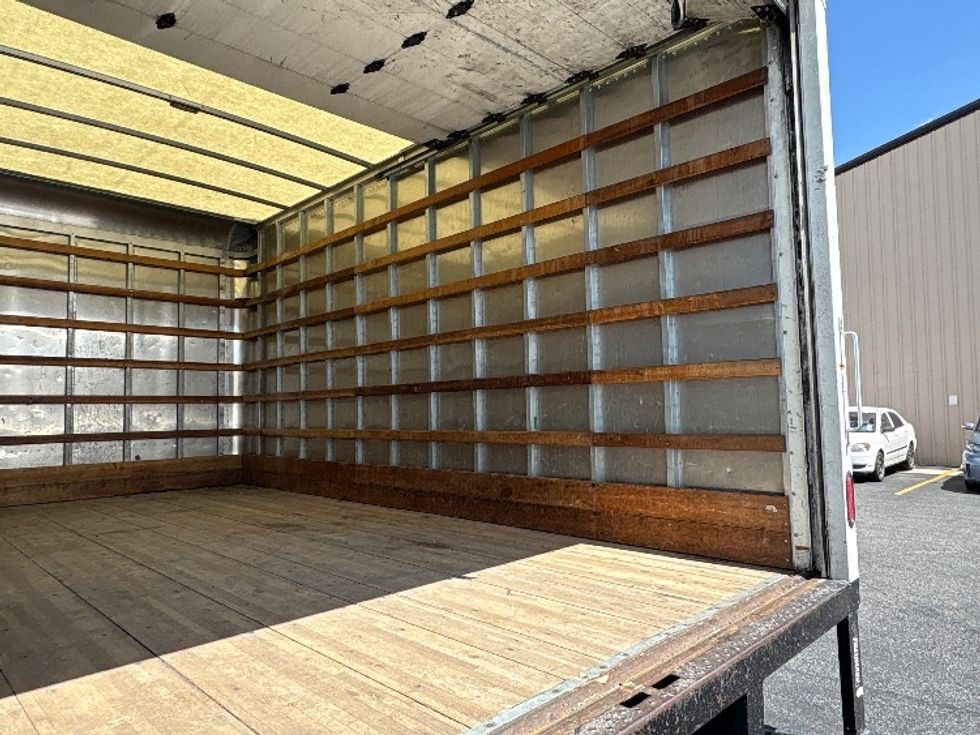 Medium Duty Box Truck-Light and Medium Duty Trucks-Isuzu-2021-NQR-Torrance-CA-93,600\n\t\tmiles-$ 49,250 - Image 10