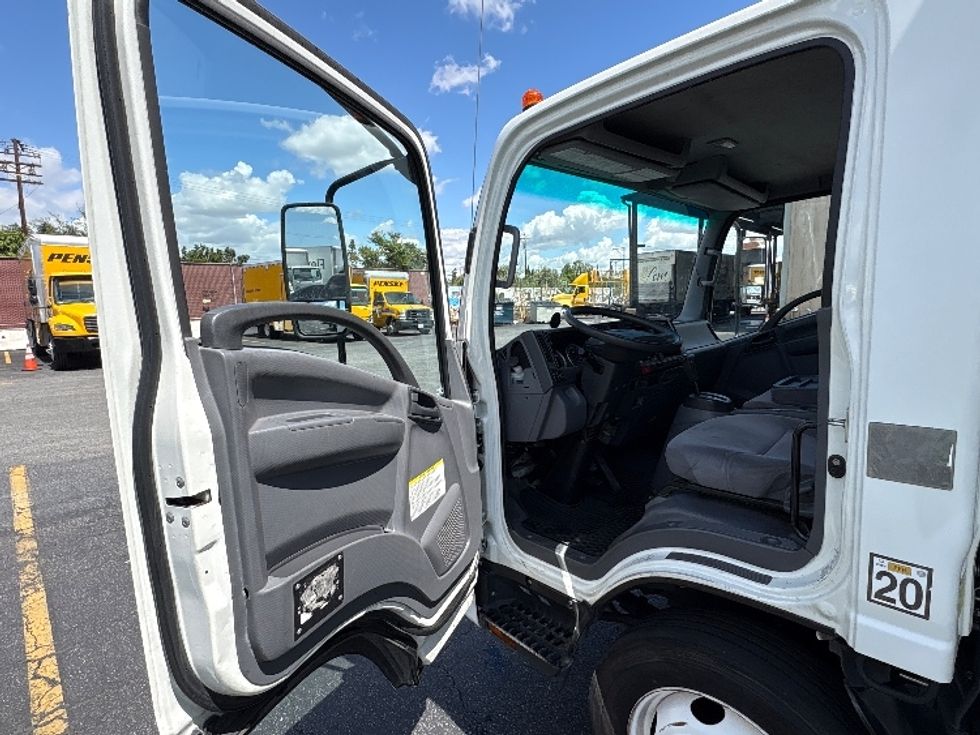 Medium Duty Box Truck-Light and Medium Duty Trucks-Isuzu-2021-NQR-Torrance-CA-93,600\n\t\tmiles-$ 49,250 - Image 14